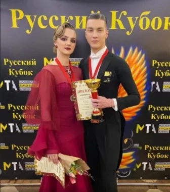 Студия танца "Lorenz".