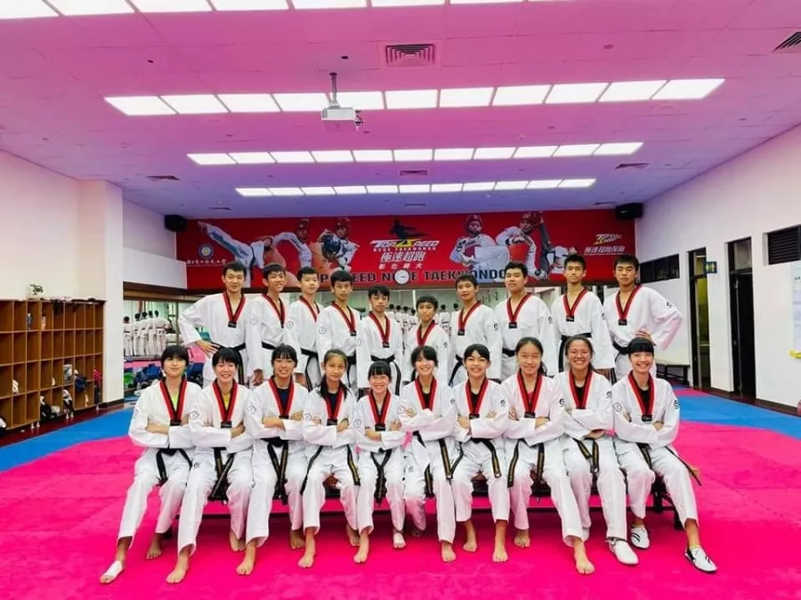 Школа боевых искусств Boli Taekwondo в Пекине: Школа, Боевые искусства,