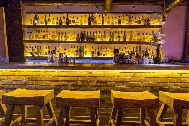 Бар Mai Bar в Пекине: Бар, Алкоголь,
