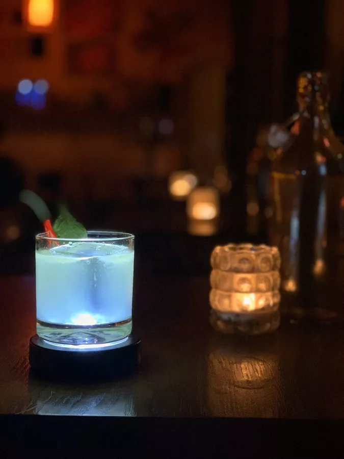 Бар Mai Bar в Пекине: Бар, Алкоголь,
