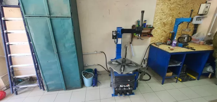 "Шиномонтаж на Богдана Хмельницкого"