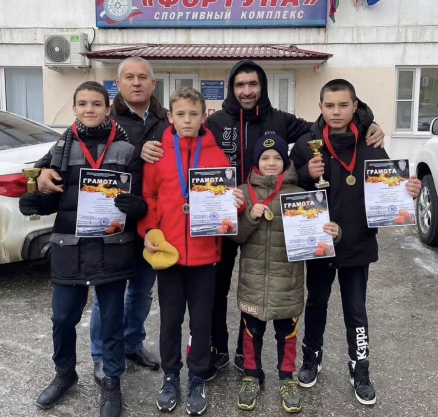 Спортивный клуб Урарту в Новороссийске: Развиваться, Тренировки, Боевые искусства, ДЮСШ,
