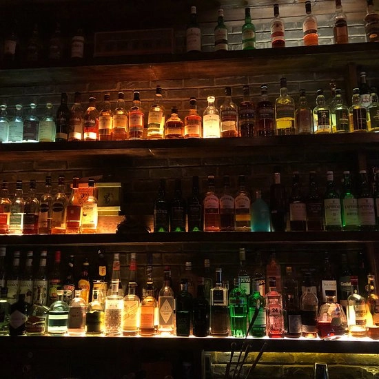 Бар Fang Bar в Пекине: Бар, Коктейль-бар, Развлечение,