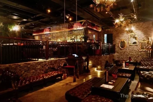 Клуб World of Suzie Wong Club  в  Пекине
