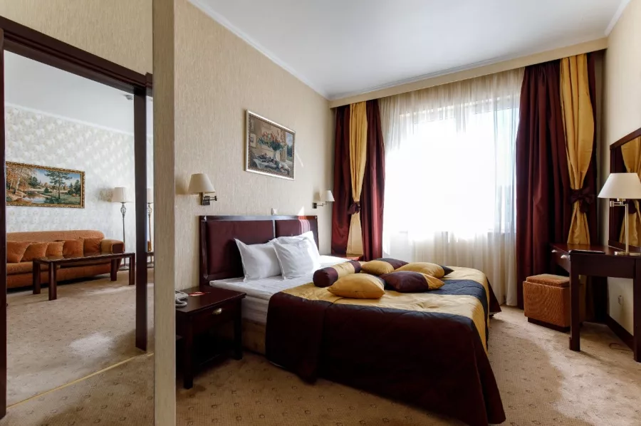 Отель Hotel Minsk в Минске: Чилим, SPA, Конференц-залы, Гостиный комплекс, Жильё, Сауна, Тренажерный зал,