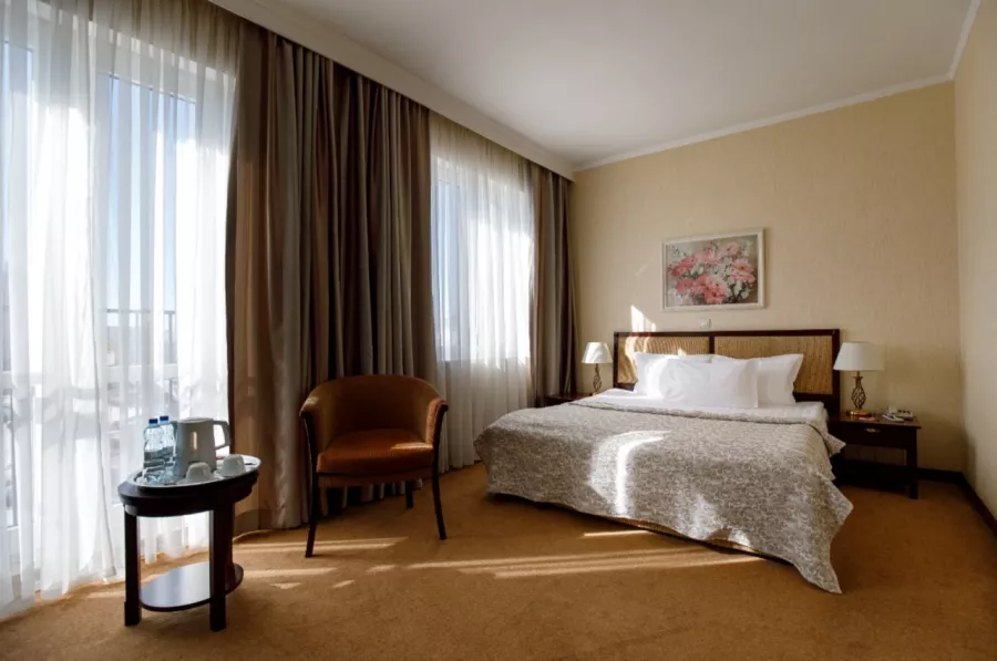 Отель Hotel Minsk в Минске: Чилим, SPA, Конференц-залы, Гостиный комплекс, Жильё, Сауна, Тренажерный зал,