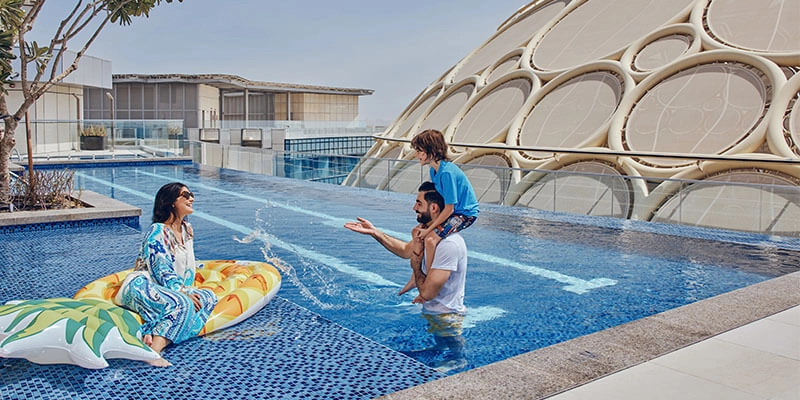 Отель Rove La Mer Beach 3* в Дубаи: Прибрежный отель , Бутик-отель , Номера для геймеров , Бассейн , Конференц-зал,