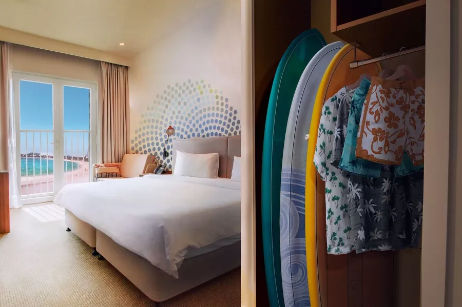Отель Rove La Mer Beach 3* в Дубаи: Прибрежный отель , Бутик-отель , Номера для геймеров , Бассейн , Конференц-зал,