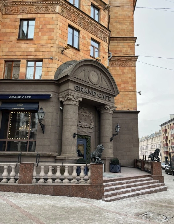 Ресторан Grand Cafe в Минске: Покушать, Ресторан, Кафе, Проведение банкетов, Кофе с собой, Европейский стиль, Европейская кухня,