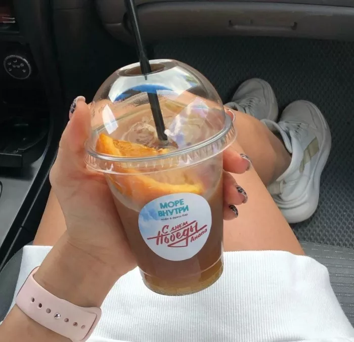 Кофейня "Море внутри".