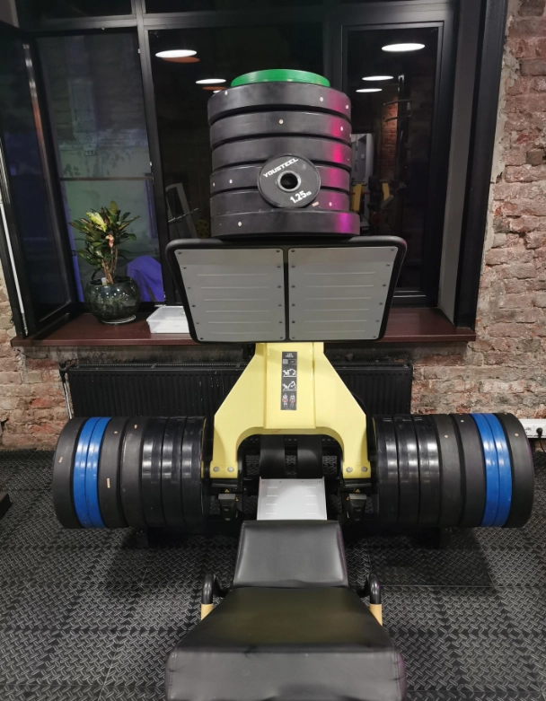 Тренажёрный зал Kickstart gym в Москве: Боевые искусства, Кроссфит, Стретчинг, Фитнес для детей, Персональный тренер, Фитнес бар, TRX тренировки,