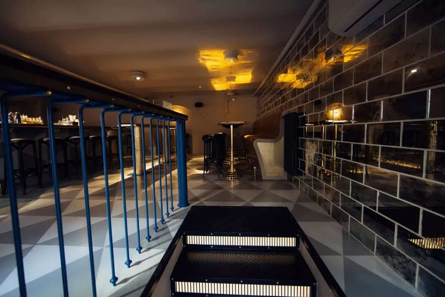 Бар Orthodox Russian Bar в Санкт-Петербурге: Отдых, Танцы, Вечеринки, Музыкально,