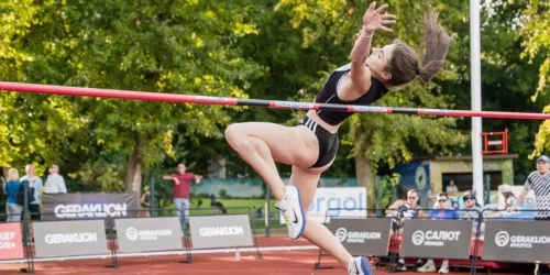 Спортивный комплекс Салют geraklion  в  Москве