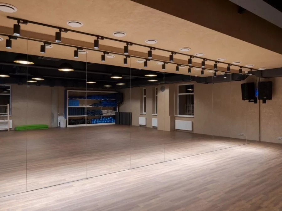Фитнес-клуб Ohana fitness в Москве: Аквааэробика, Аэробика, Боевые искусства, Бодифлекс,