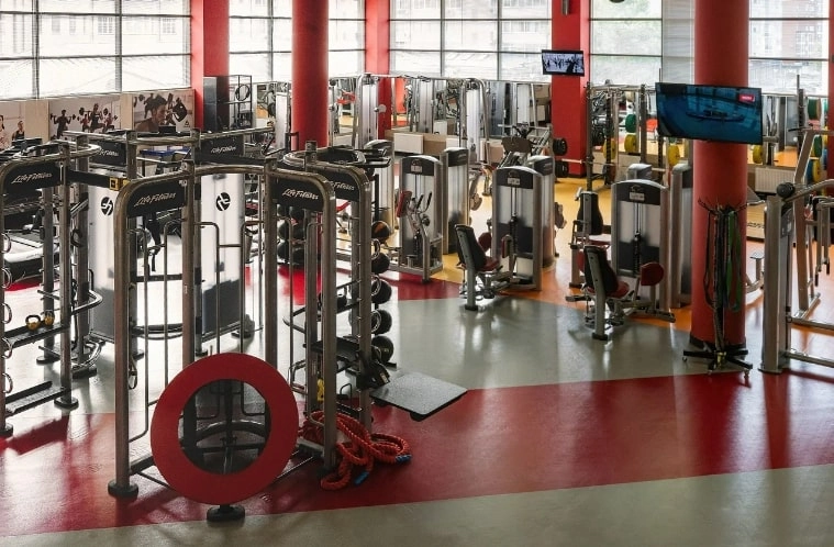 Фитнес клуб World Class в Екатеринбурге: Тренажёры, Spa, Развитие, Йога, Фитнес,