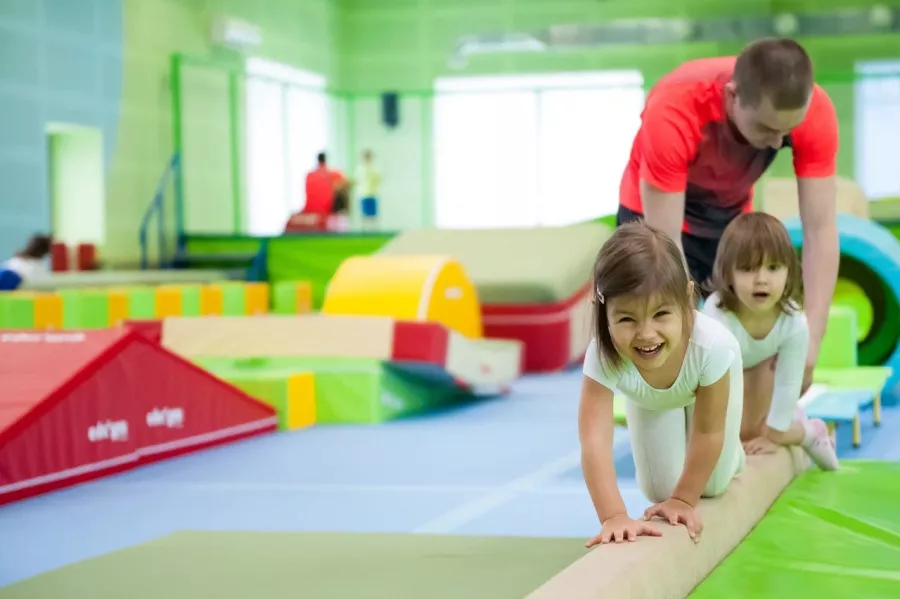 Гимнастика для детей GYM KiDs в Сочи: Для Детей, Акробатика, Развивающая Гимнастика, Стретчинг, В Игровой Форме,