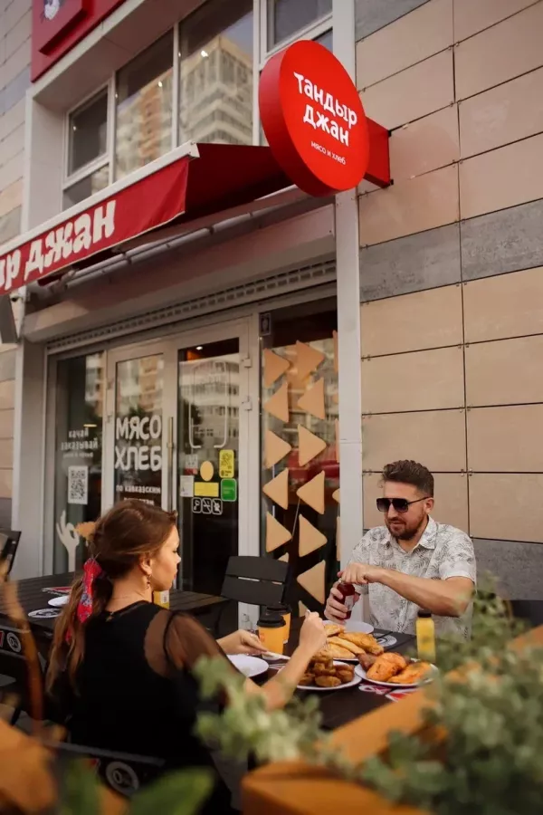 Кафе Тандыр джан в Анапе: Разновидности кухни, Летняя терраса, Доставка, Корпоративные обеды, Детский уголок, Бизнес-ланч,