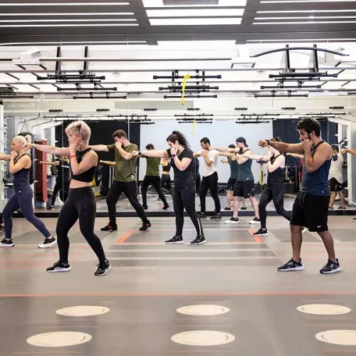 Спортивный клуб Reebok/Ռիբոկ Սպորտային Ակումբ  в  Ереване