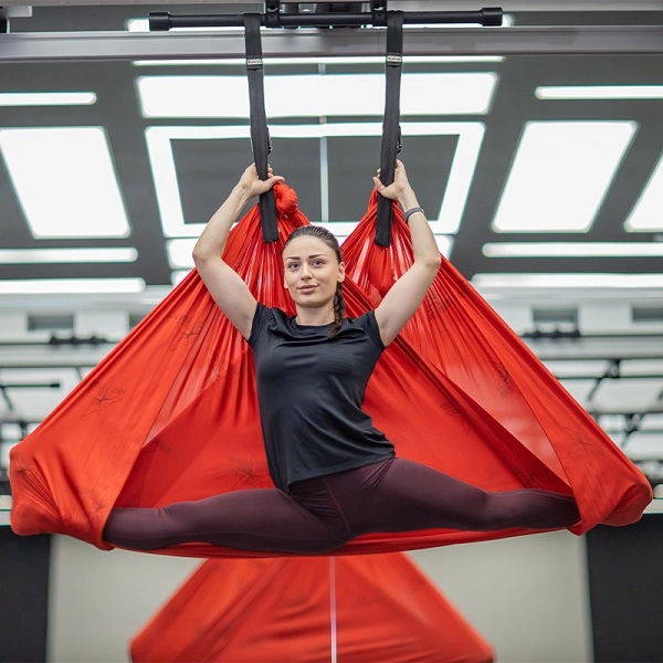Спортивный клуб Reebok/Ռիբոկ Սպորտային Ակումբ в Ереване: Тренажеры, Спортклуб, Следить за здоровьем, Силовые залы, Кардио тренинг,