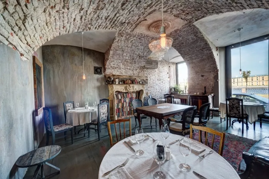 Кафе Бутерbrodskybar в Санкт-Петербурге: Датские бутерброды, Домашние настойки , Смешанная кухня, Коктейли , Закуски, Встречи с друзьями,