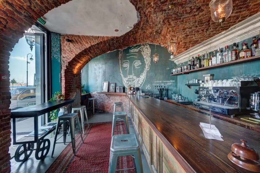 Кафе Бутерbrodskybar в Санкт-Петербурге: Датские бутерброды, Домашние настойки , Смешанная кухня, Коктейли , Закуски, Встречи с друзьями,