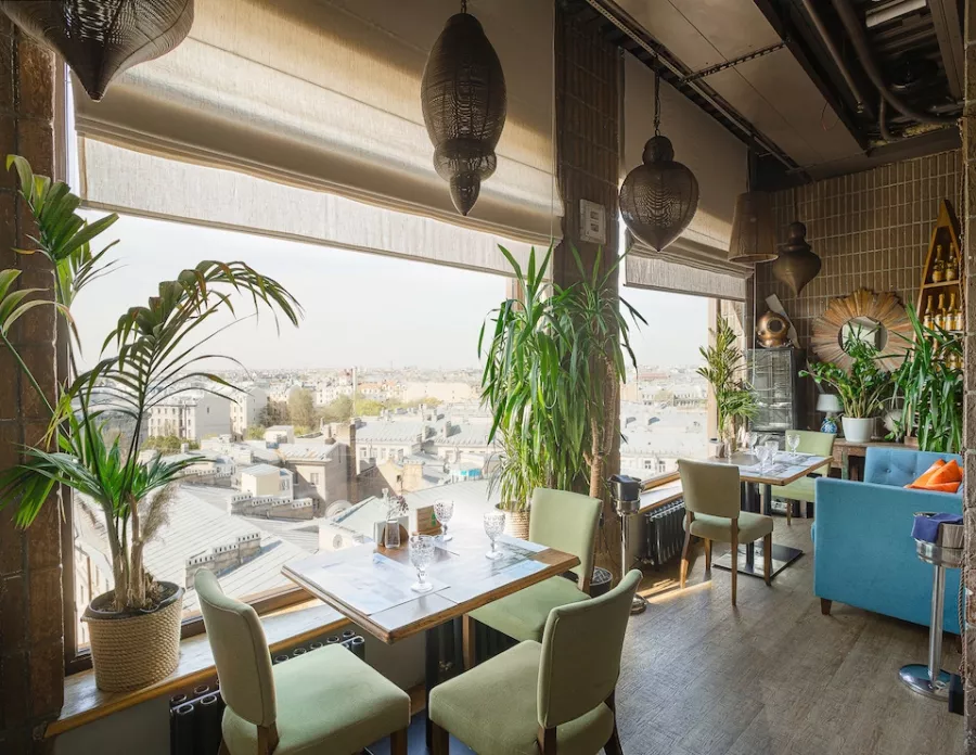 Ресторан Паруса на крыше в Санкт-Петербурге: Свидание, Бургеры, Паста, Отдых, Смотровая площадка, Еда,