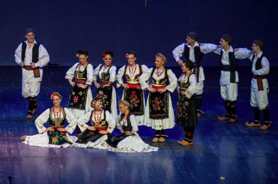 Serbian Folklore Evening в Белграде: Театр, Фольклор, Зрелище,