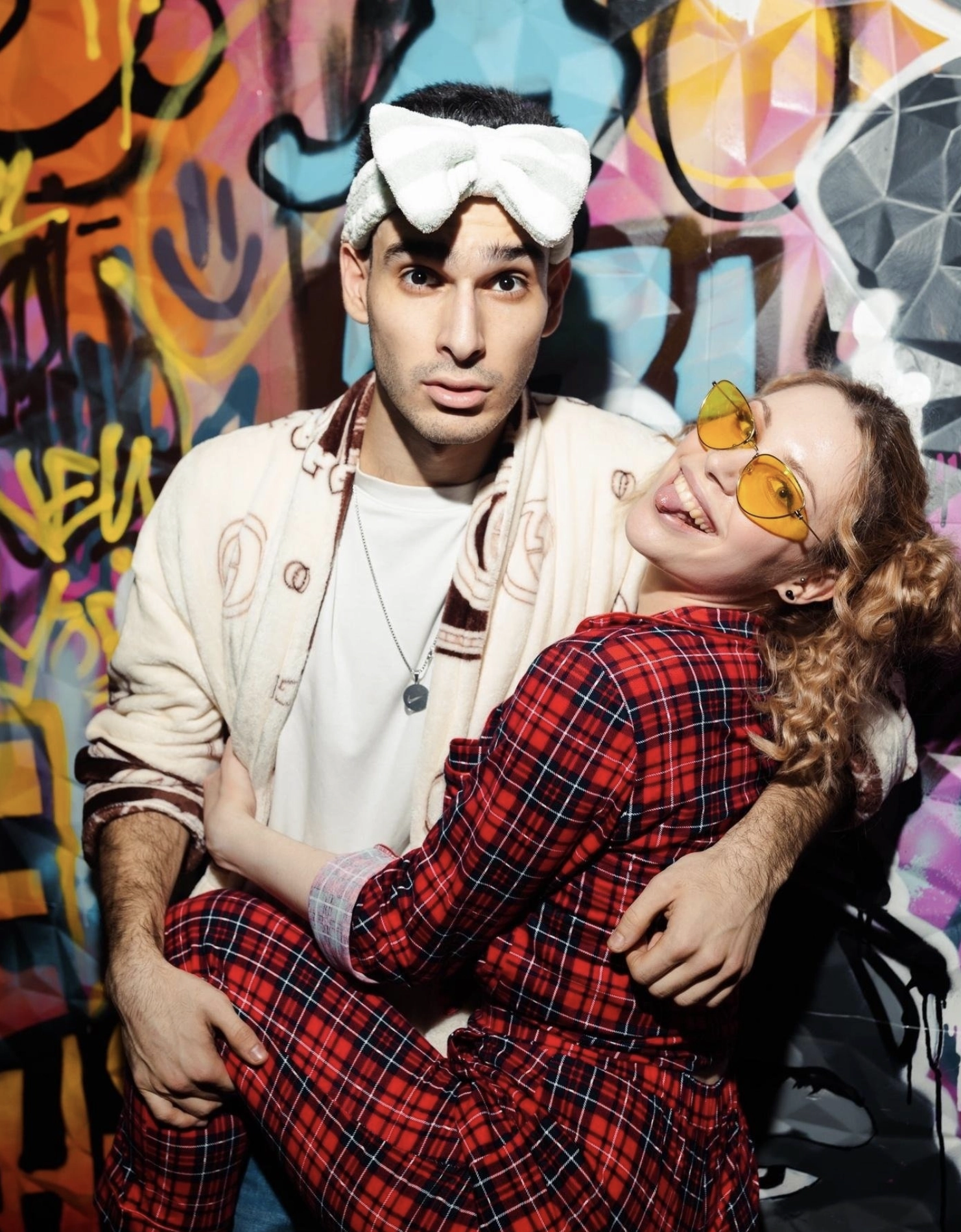 Ночной клуб "IZI"