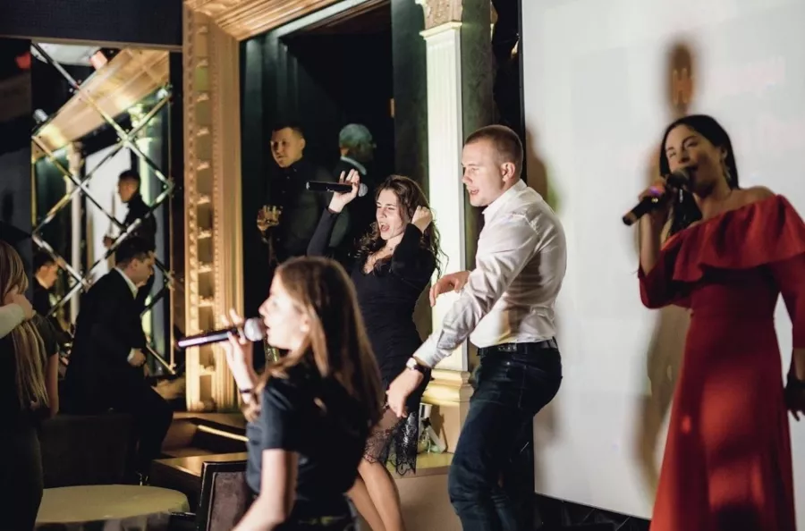 Караоке-клуб Hamilton Lounge Bar в Москве: Караоке, Клуб, Вечеринка, Потусить, Выпить, Познакомится, Танцы, Поесть,