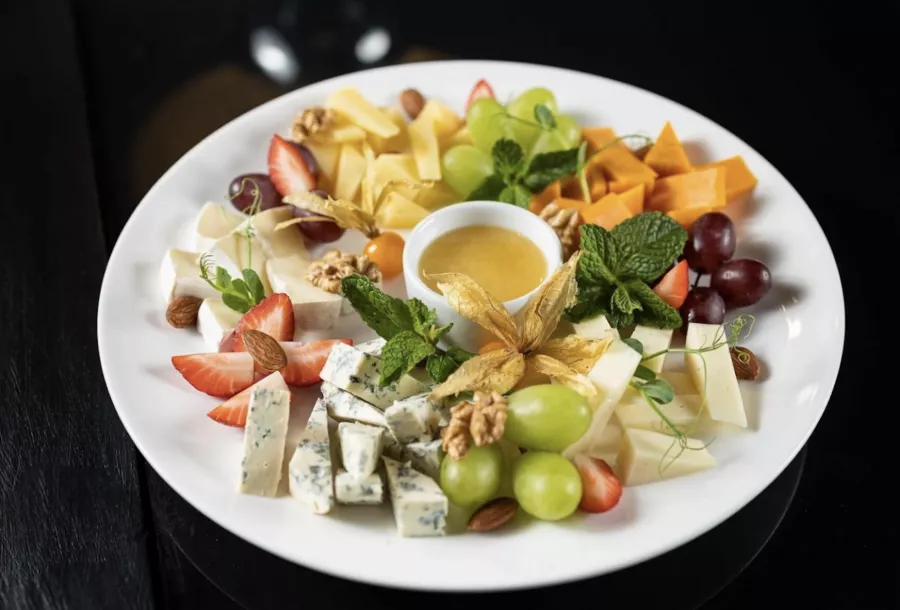 Караоке-клуб Hamilton Lounge Bar в Москве: Караоке, Клуб, Вечеринка, Потусить, Выпить, Познакомится, Танцы, Поесть,