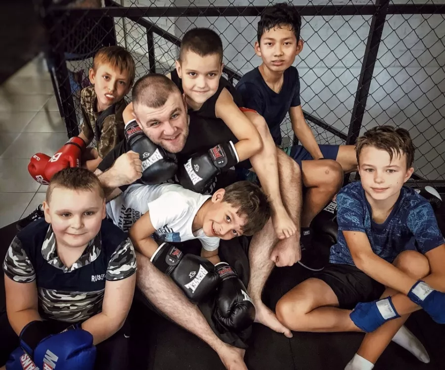 Спортивный клуб Gentleman Fight Club в Ростове-на-Дону: Бокс, Кикбоксинг, Развиваться,