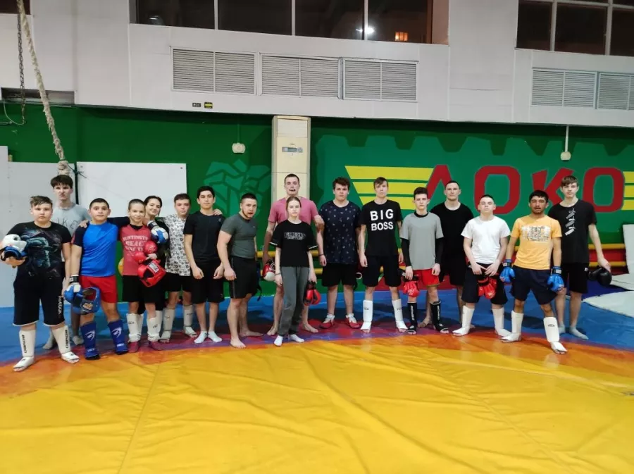 Клуб Единоборств Z.Team в Ростове-на-Дону: Развитие, Рукопашный бой, Каратэ, Бокс,
