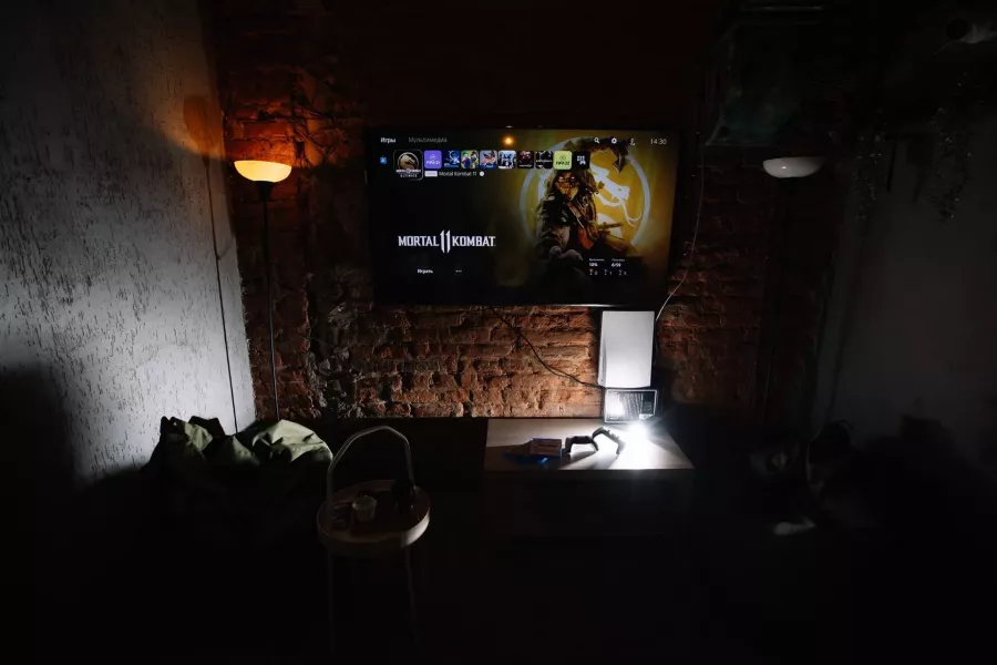 Компьютерный клуб Cyber Lounge на Московской в Краснодаре: Киберспорт, Games, Компьютер, Компьютерный клуб, ПК, Чилим, Друзья, Развлечение, Веселье, Бар, Кальян, Круглосуточно, 24/7,