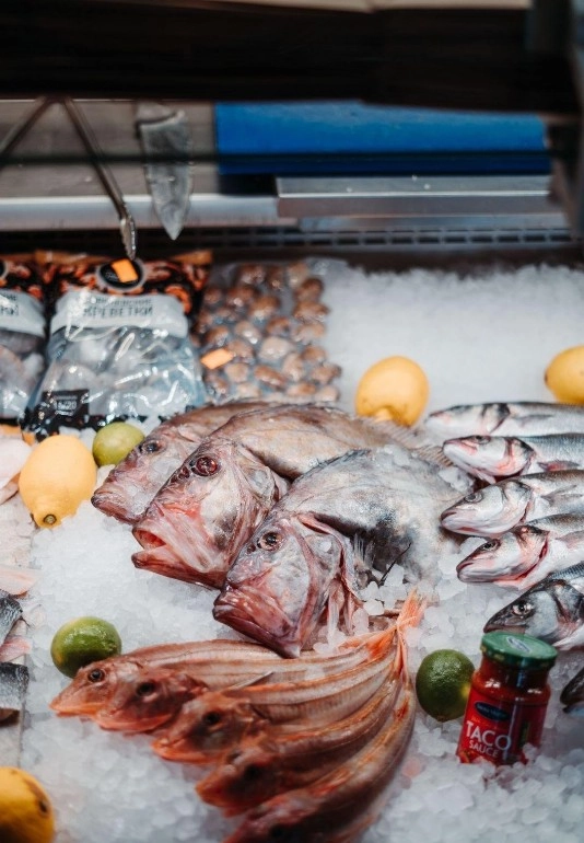 Ресторан морской кухни Sea Food Bar Minsk в Минске: Покушать, Ресторан, Заказ навынос, Кафе, Летняя терраса, Рыбная кухня, Винная карта,