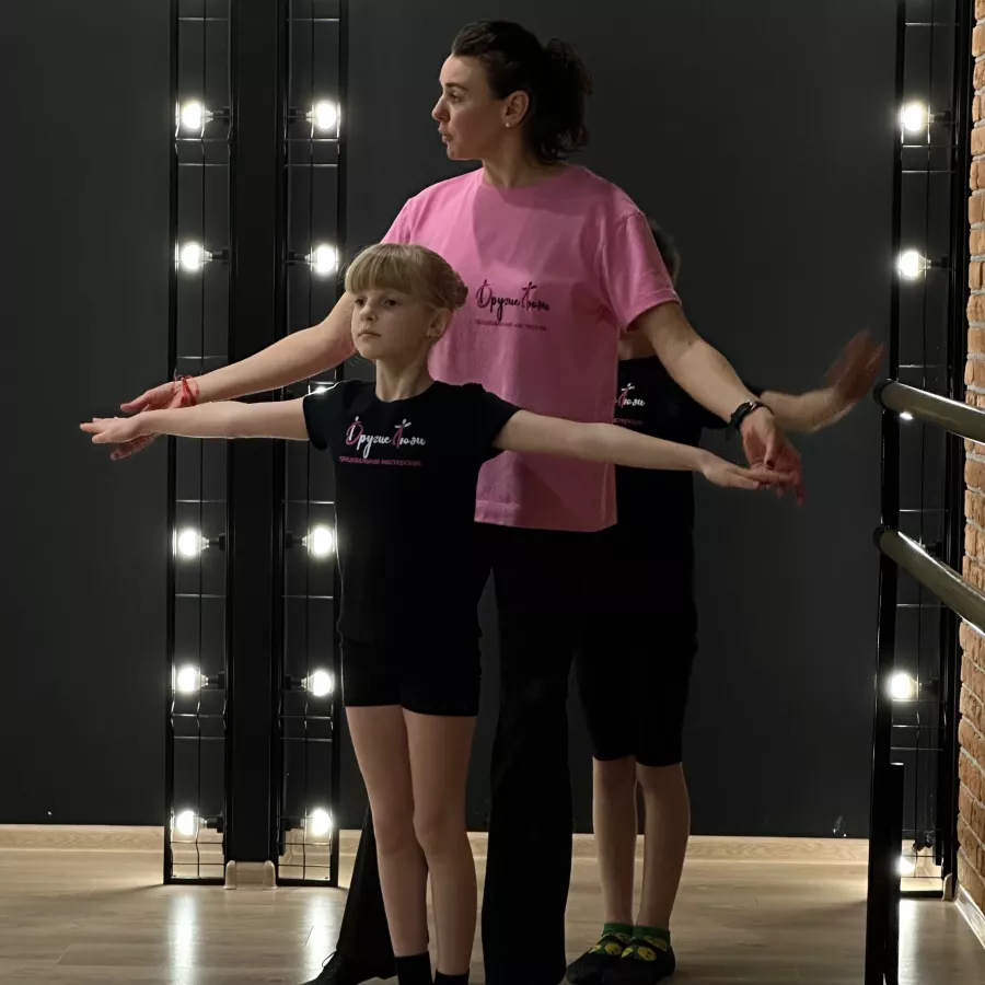 Танцевальная мастерская Другие люди в Краснодаре: Развитие, Танцы, Дисциплина, Школа, Детям, Игры,