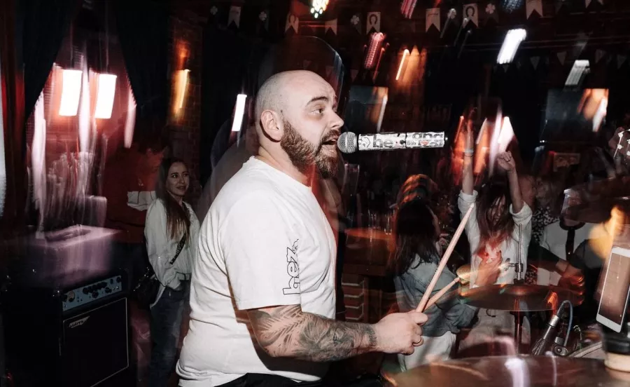 Паб Wilson Pub в Краснодаре: Чилим, Паб, Бар, Друзья, Компания, Дружба, Музыкально, Караоке,