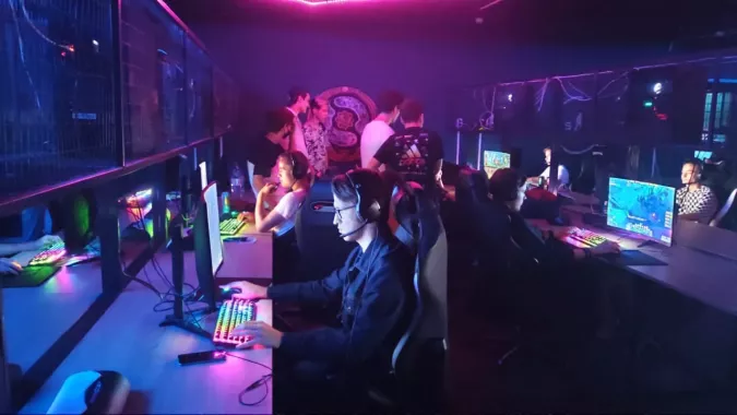 Компьютерный клуб "GGWP КИБЕР АРЕНА"