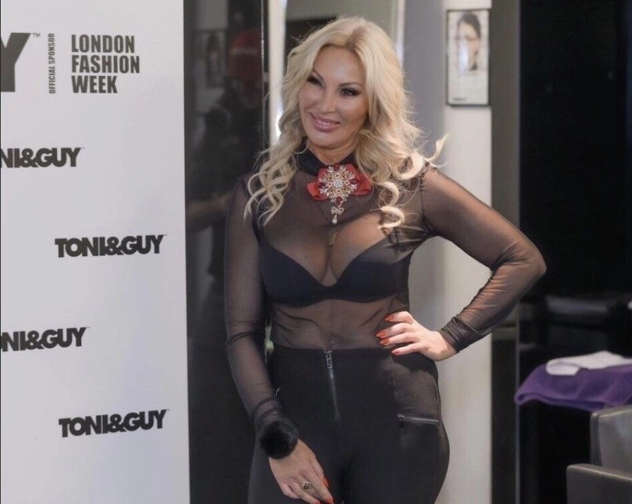 Салон красоты Toni&Guy в Санкт-Петербурге: Парикмахерская, Косметические услуги, Массаж, Ногтевая студия, Ресницы и брови,