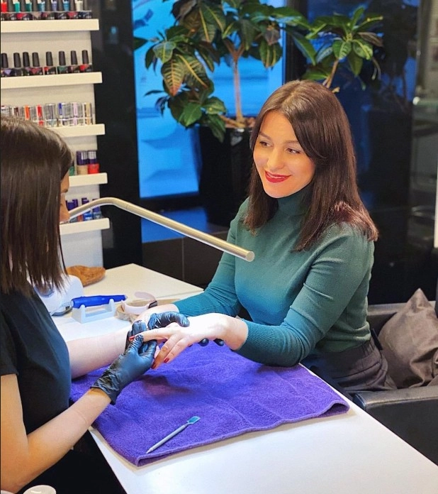 Салон красоты Toni&Guy в Санкт-Петербурге: Парикмахерская, Косметические услуги, Массаж, Ногтевая студия, Ресницы и брови,