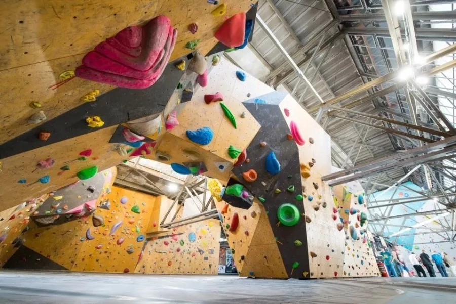 Скалодром El Capitan в Санкт-Петербурге: Скалолазание, Боулинг, Не пропусти, Детский центр, Игры,