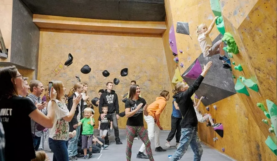 Скалодром El Capitan в Санкт-Петербурге: Скалолазание, Боулинг, Не пропусти, Детский центр, Игры,