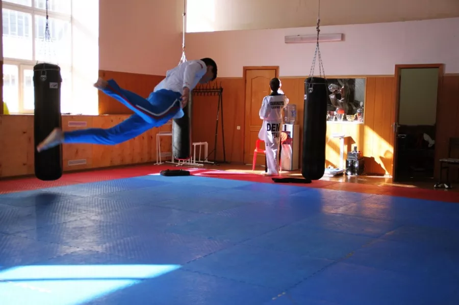 Спортивный клуб Грандмастерна ул. 40-летия Победы в Ростове-на-Дону: Тхэквондо, Самооборона, Развиваться,
