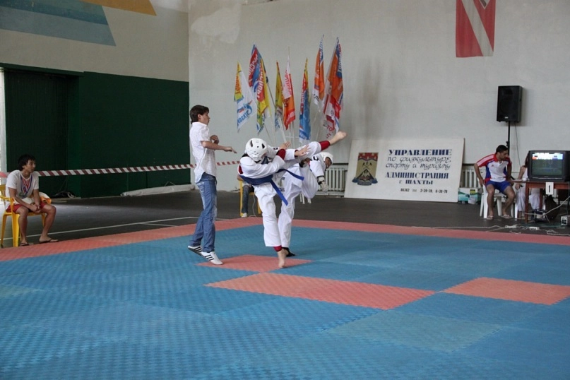Спортивный клуб Грандмастерна ул. Буйнакская в Ростове-на-Дону: Тхэквондо, Самооборона, Развиваться,