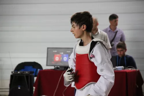 Спортивный клуб Грандмастер на ул. Веры Пановой в Ростове-на-Дону