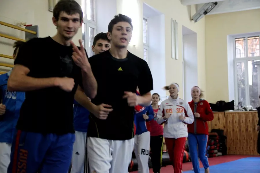 Спортивный клуб Грандмастерна ул. Комсомольская в Ростове-на-Дону: Тхэквондо, Самооборона, Развиваться,