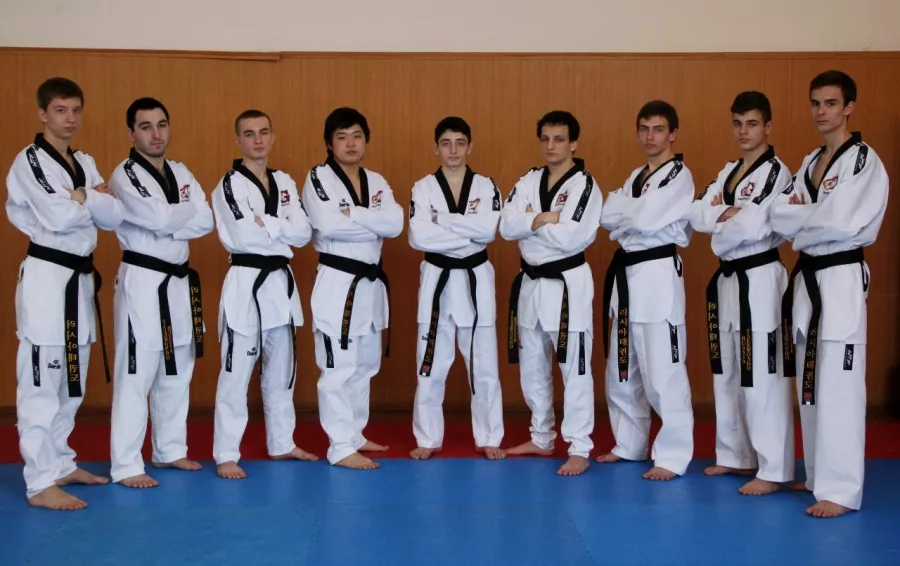 Спортивный клуб Грандмастерна ул. Мечникова в Ростове-на-Дону: Тхэквондо, Самооборона, Развиваться,