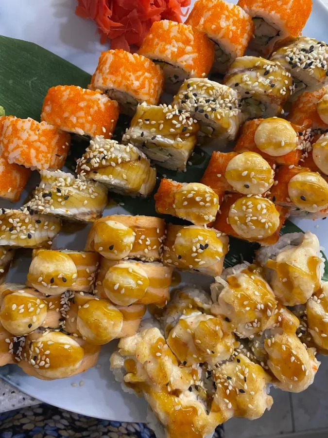 Ресторан ТРАТА СУШЕЧКИ в Анапе: Суши, Роллы, WOK лапша, Рис WOK, Разновидности кухни, Пицца, Хачапури,