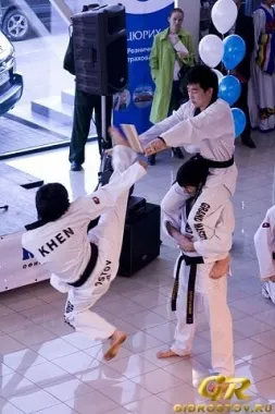 Спортивный клуб «Грандмастер»на ул. Новаторов
