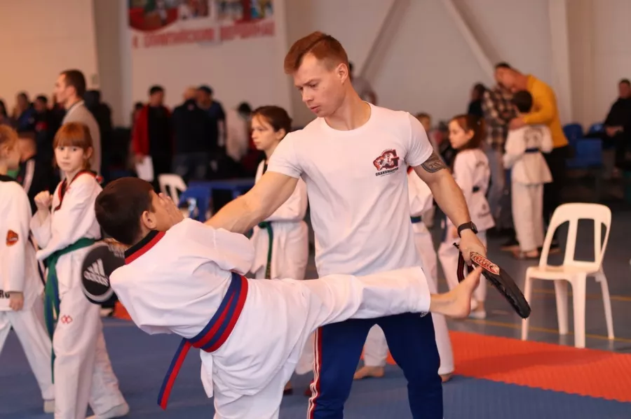 Спортивный клуб Грандмастерна ул. Пушкинская в Ростове-на-Дону: Тхэквондо, Самооборона, Развиваться,