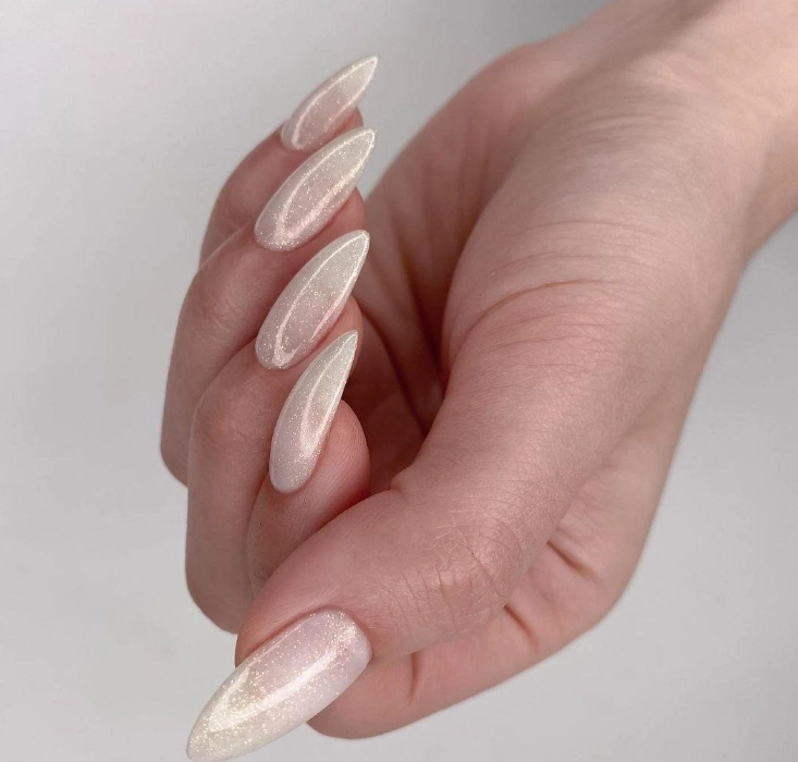 Студия маникюра NailMaker Bar в Москве: Ногти, Маникюр, Педикюр, Ресницы, Брови, Макияж, Прическа,